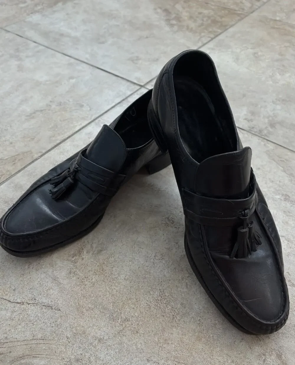Florsheim Men’s 10.5 D Black Leather Tassel Loafers Moc Toe Dress Shoes